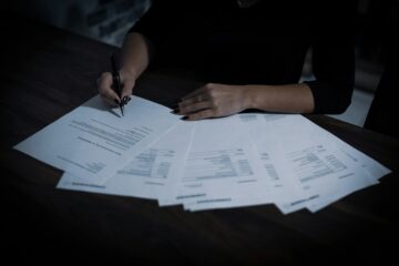 Τα Δικαιολογητικά που Πρέπει να Συλλέξετε μετά από Τροχαίο Ατύχημα
